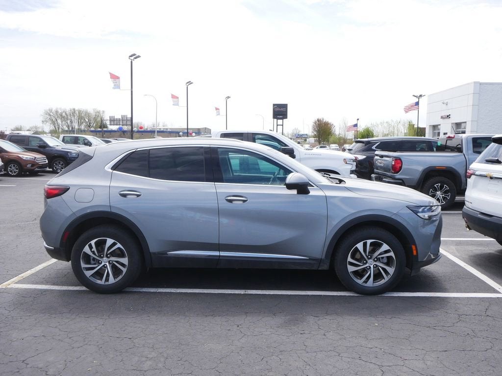 2023 Buick Envision Essence AWD's photo