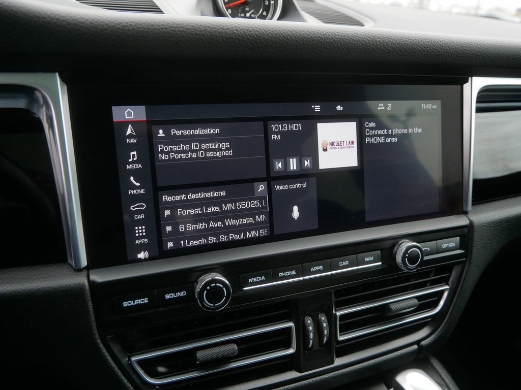 2021 Porsche Macan Base