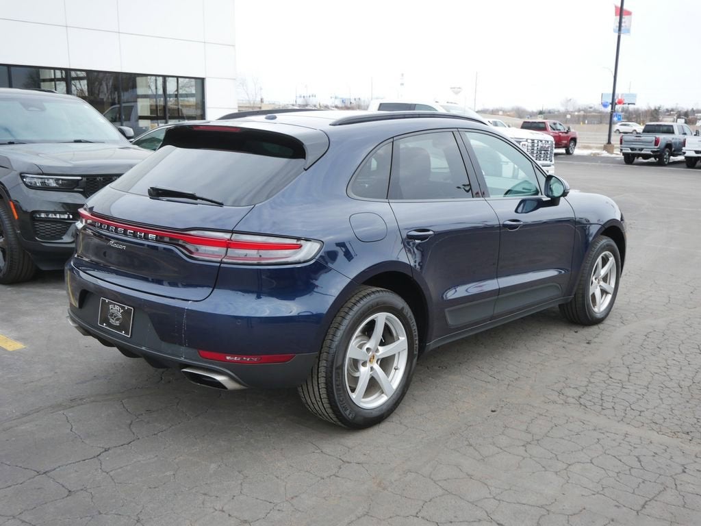2021 Porsche Macan Base