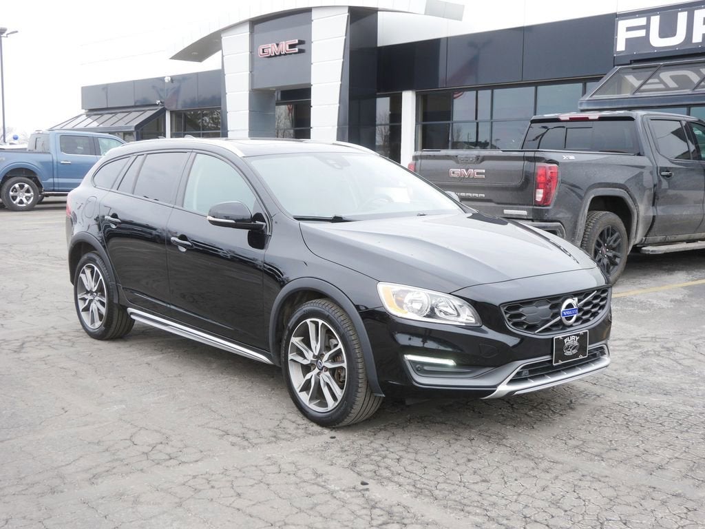 2015 Volvo V60 Cross Country T5
