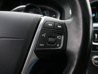 2015 Volvo V60 Cross Country T5