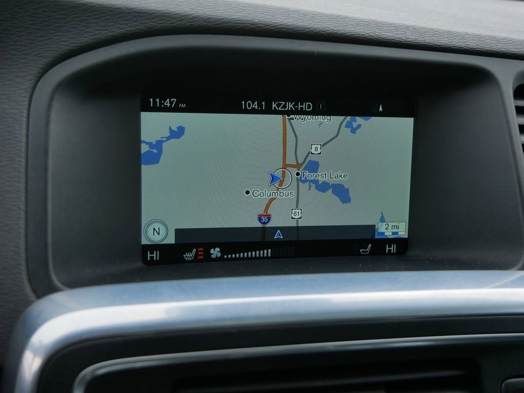 2015 Volvo V60 Cross Country T5