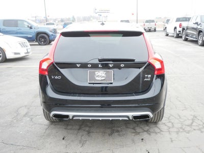 2015 Volvo V60 Cross Country T5