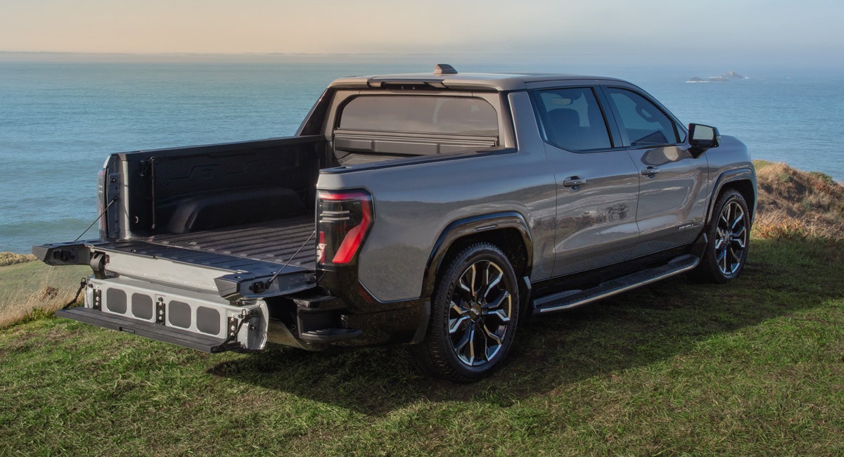 Fury GMC Forest Lake in FOREST LAKE MN